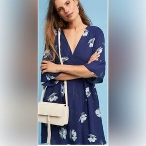 Anthropologie Paper Crown Dress Blue Floral Babydoll Flowy V Neck Short